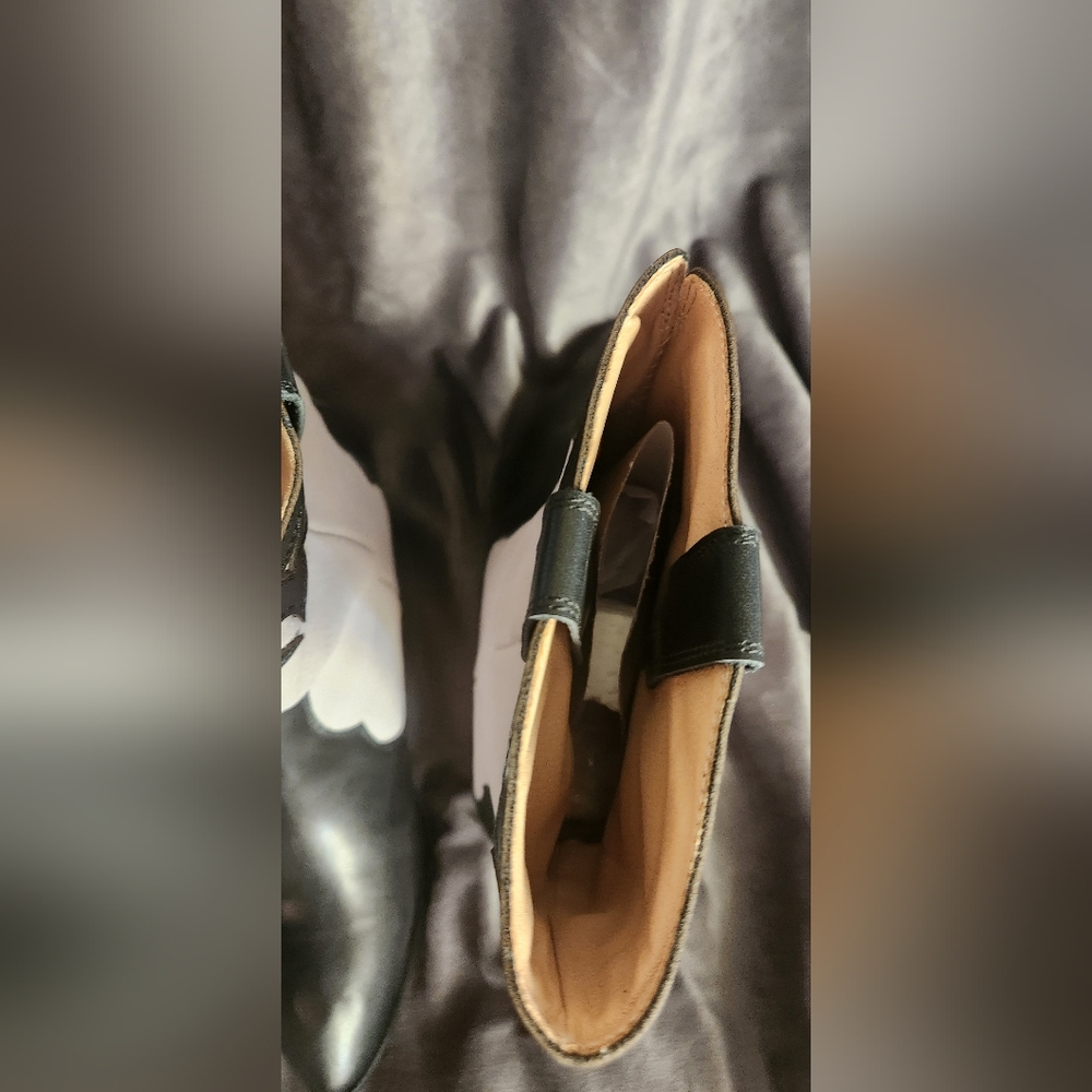 Short Boots - Picture 3 of 4